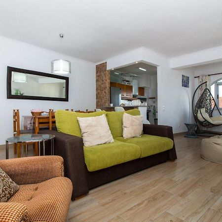 Ocean View Apartment - Pool And Sea View & Albufeira Center Bagian luar foto