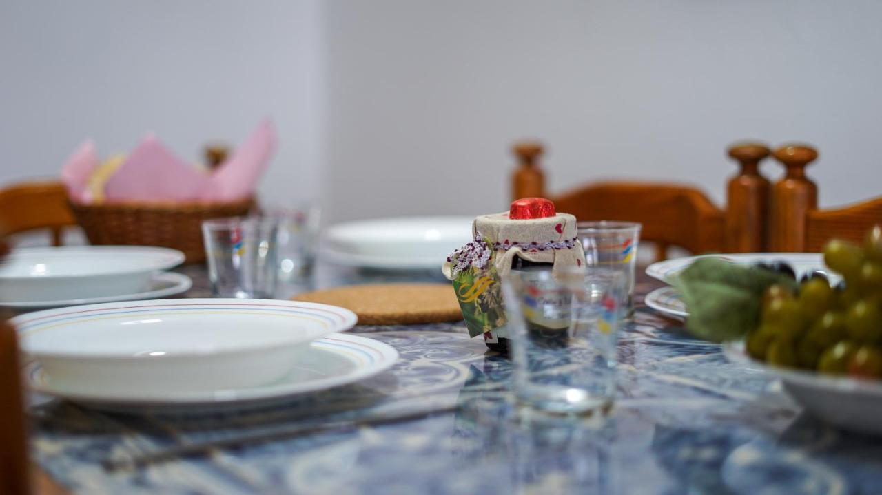 Ocean View Apartment - Pool And Sea View & Albufeira Center Bagian luar foto