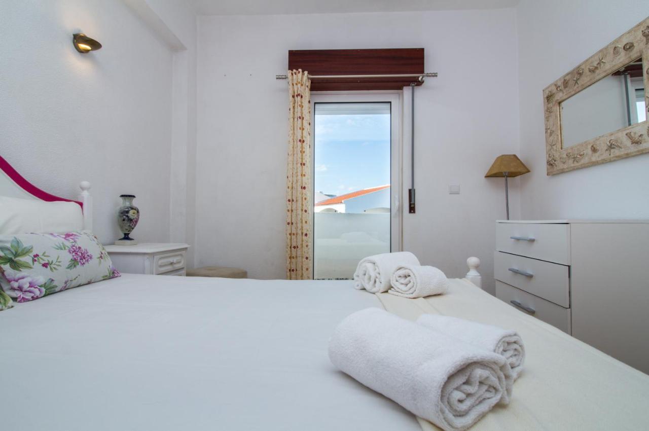 Ocean View Apartment - Pool And Sea View & Albufeira Center Bagian luar foto