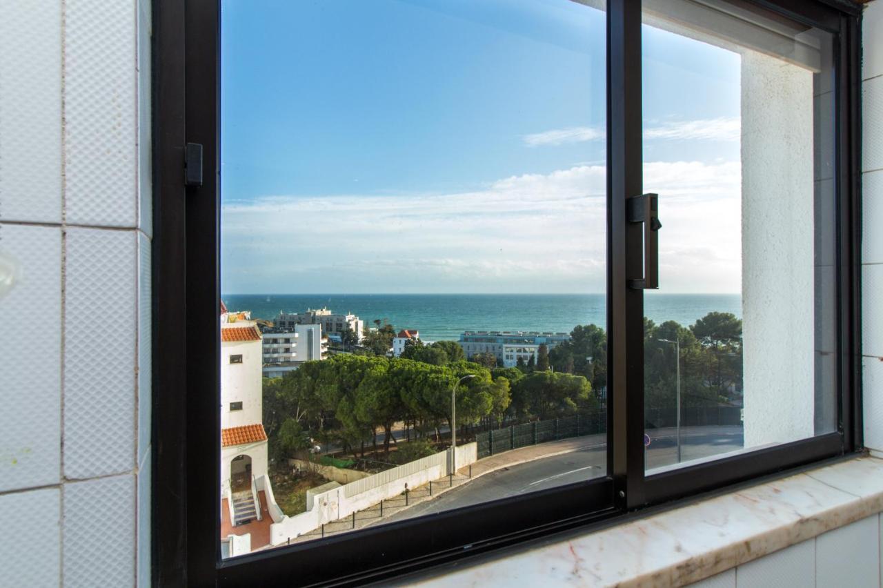 Ocean View Apartment - Pool And Sea View & Albufeira Center Bagian luar foto