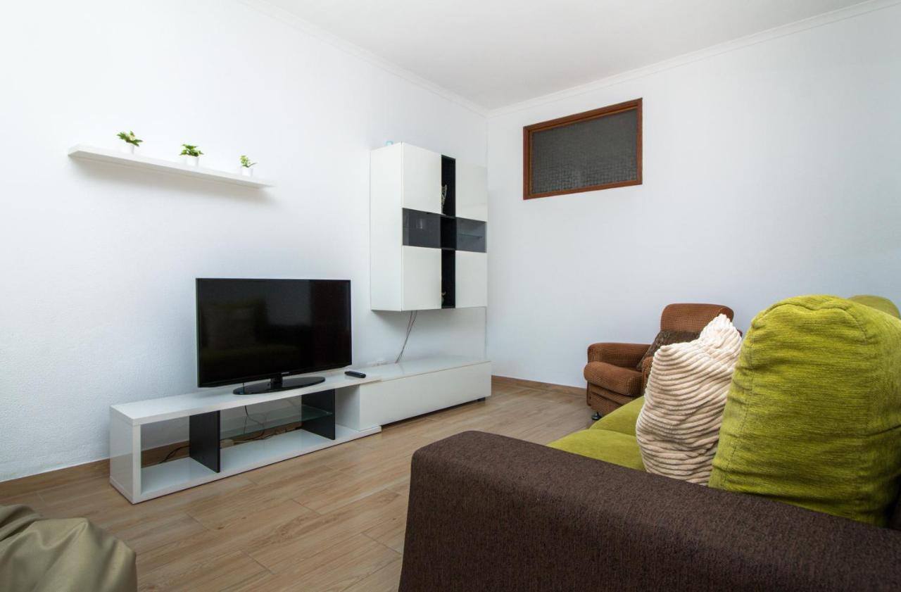 Ocean View Apartment - Pool And Sea View & Albufeira Center Bagian luar foto